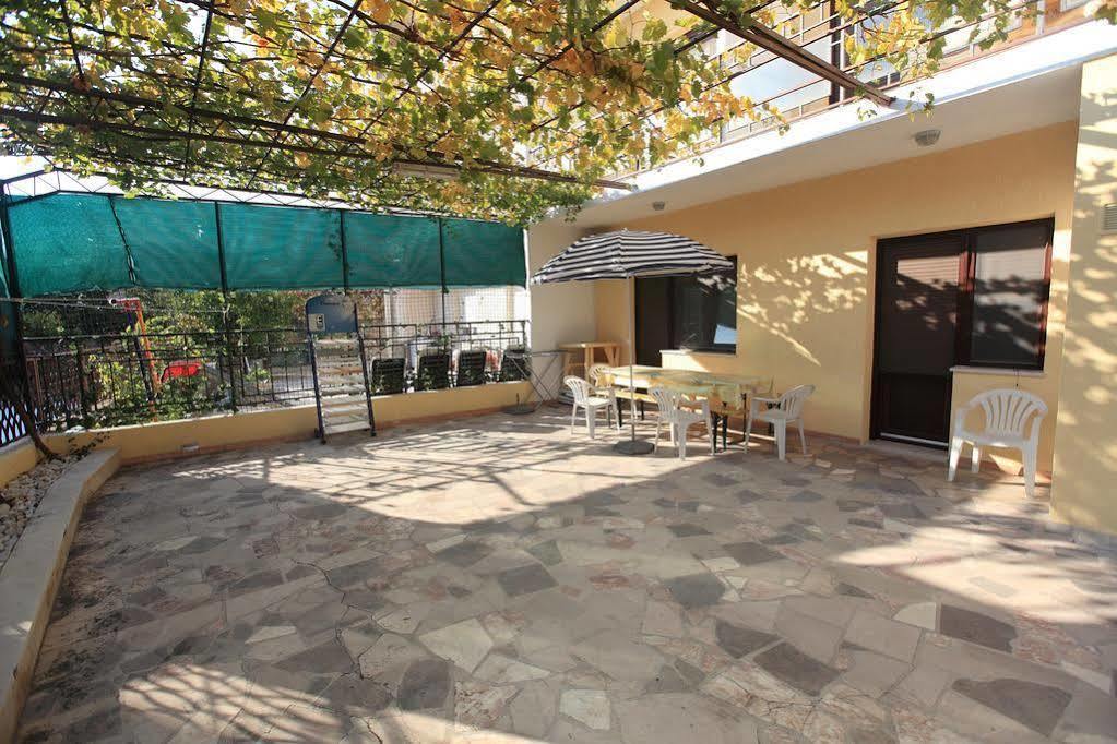 Apartments Sustic Kaštela Extérieur photo