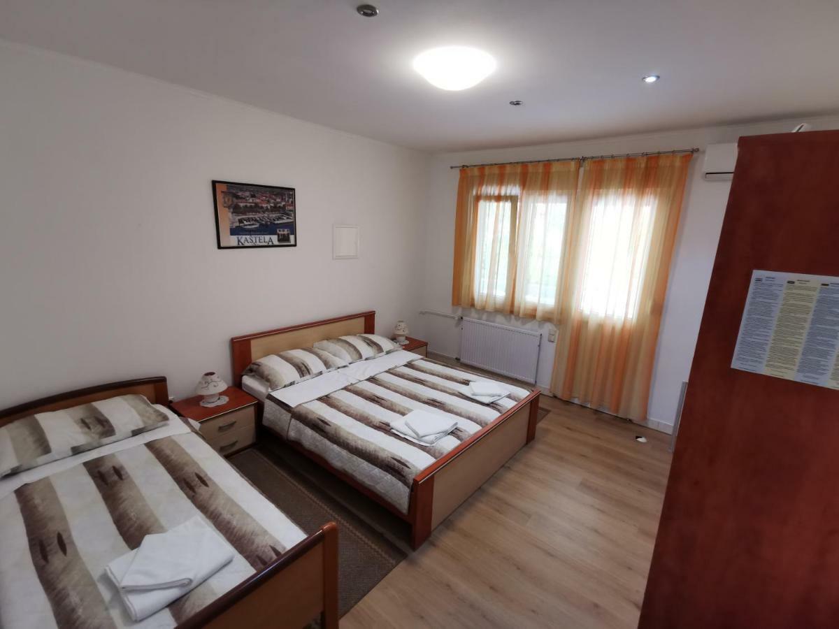 Apartments Sustic Kaštela Extérieur photo
