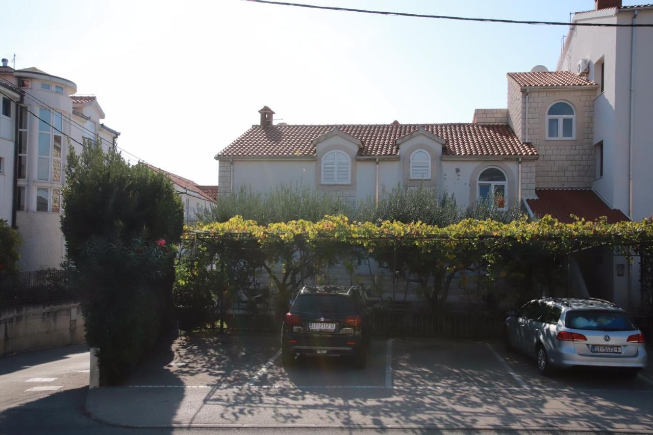 Apartments Sustic Kaštela Extérieur photo